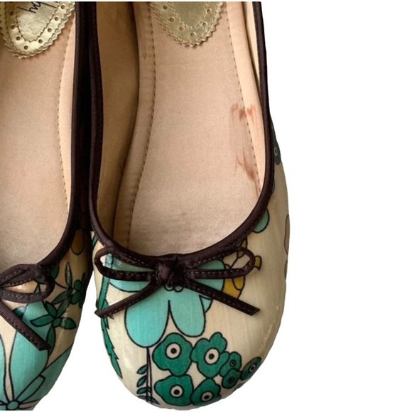 Floral Print Boho Sam & Libby Flats - Picture 5 of 8